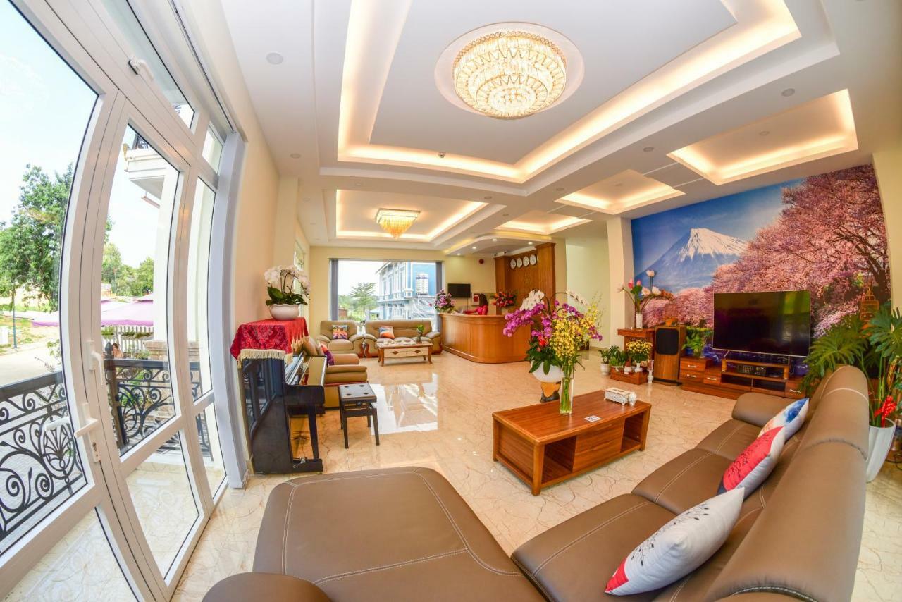 New Golf Valley Villa Da Lat Exterior photo
